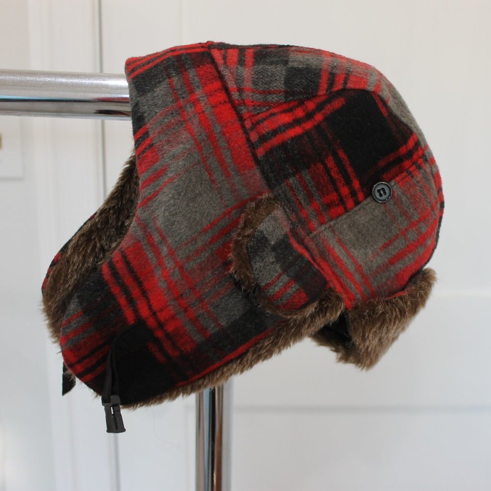 Plaid Tapper Hat
